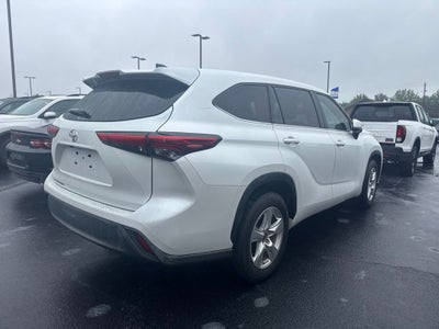 2022 Toyota Highlander L