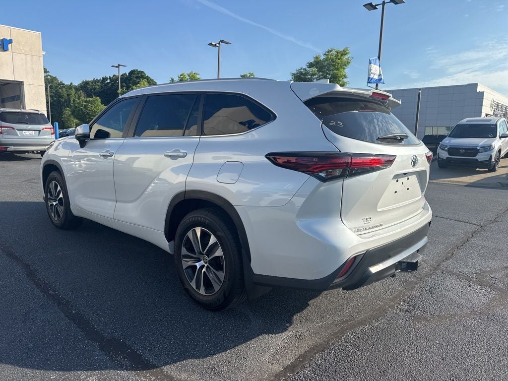 2024 Toyota Highlander XLE