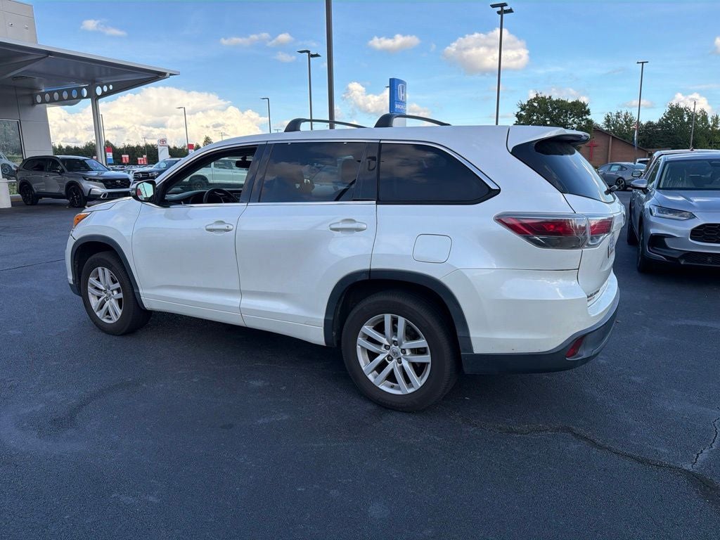 2015 Toyota Highlander LE