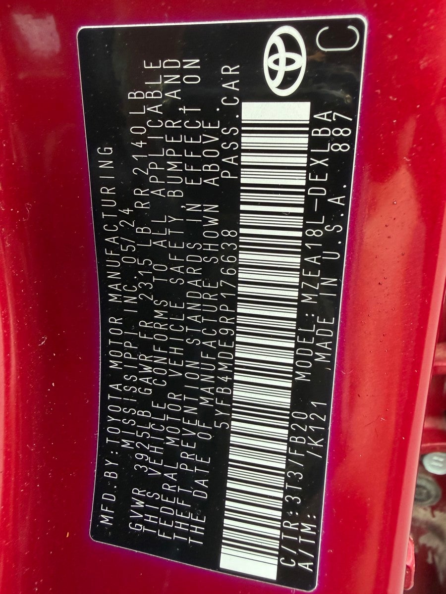 2024 Toyota Corolla LE