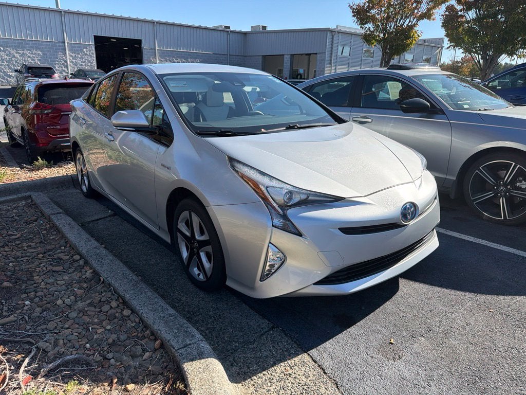 2016 Toyota Prius Four Touring