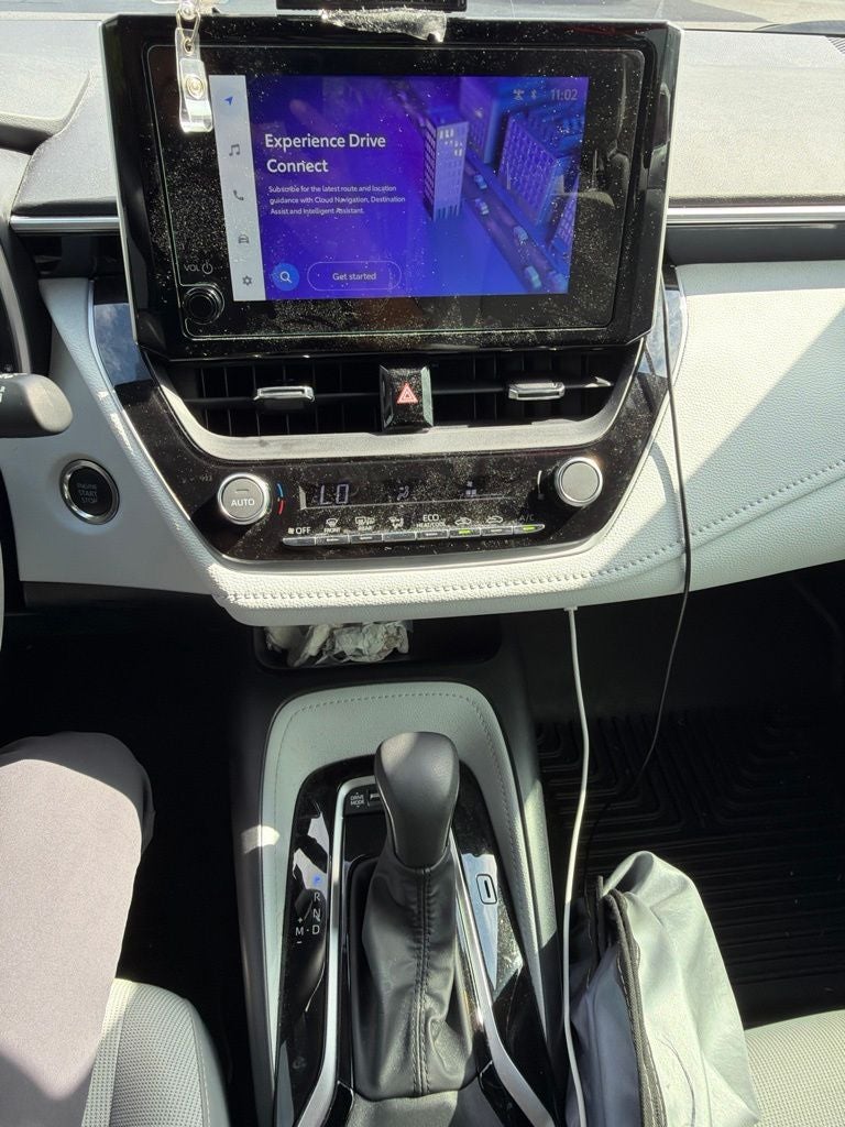 2025 Toyota Corolla Hatchback SE