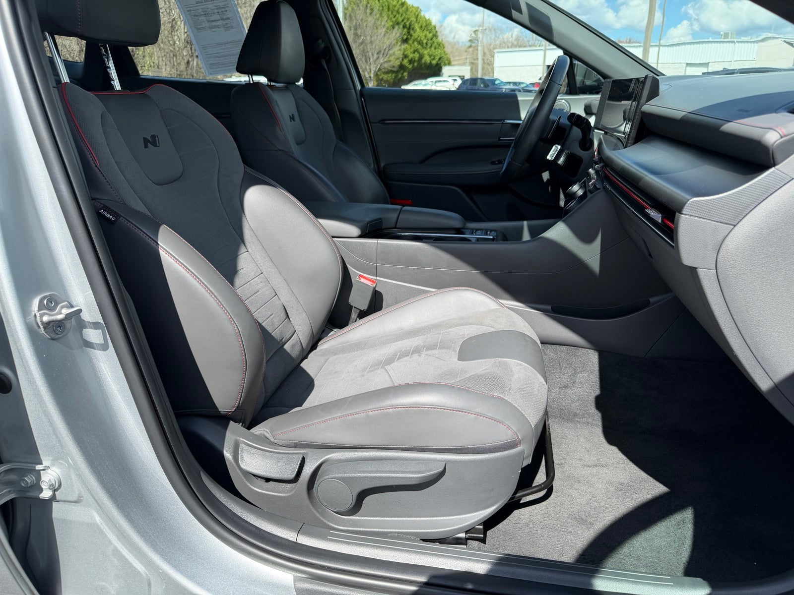 2024 Hyundai Sonata N Line - Photo 13