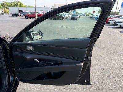 2025 Hyundai Elantra Hybrid Limited