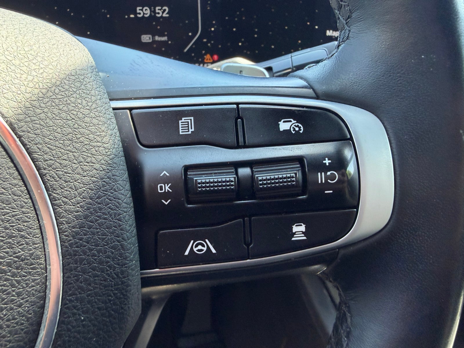2025 Kia K5 GT