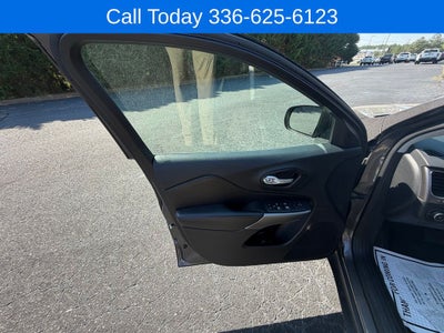 2021 Jeep Cherokee Latitude Lux