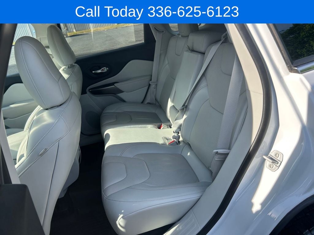 2021 Jeep Cherokee Latitude Lux