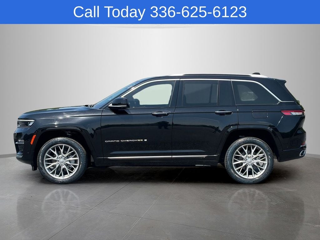2023 Jeep Grand Cherokee Summit
