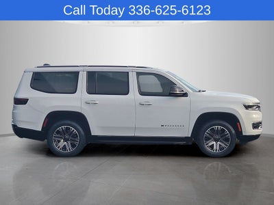 2024 Jeep Wagoneer Base