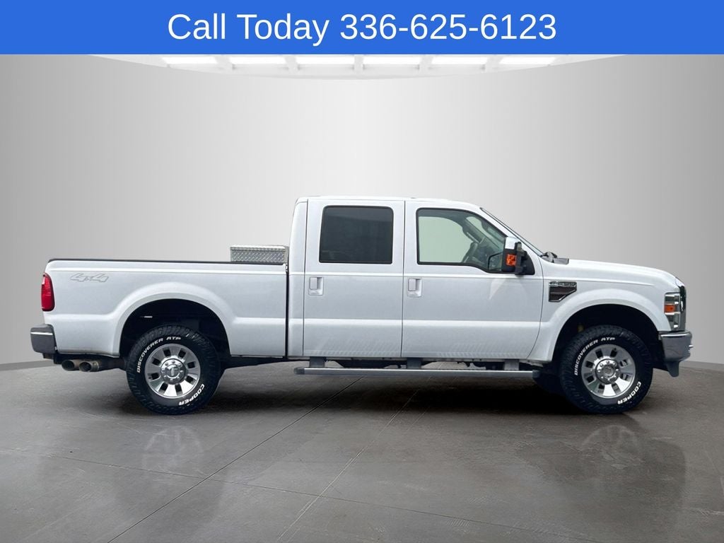 2010 Ford Super Duty F-250 SRW Lariat