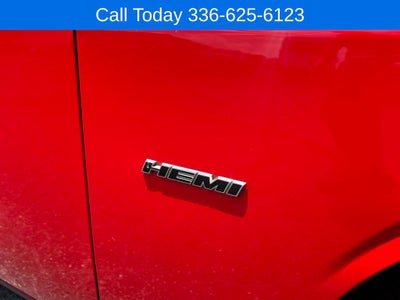 2016 Dodge Challenger R/T Shaker