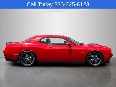 2016 Dodge Challenger R/T Shaker