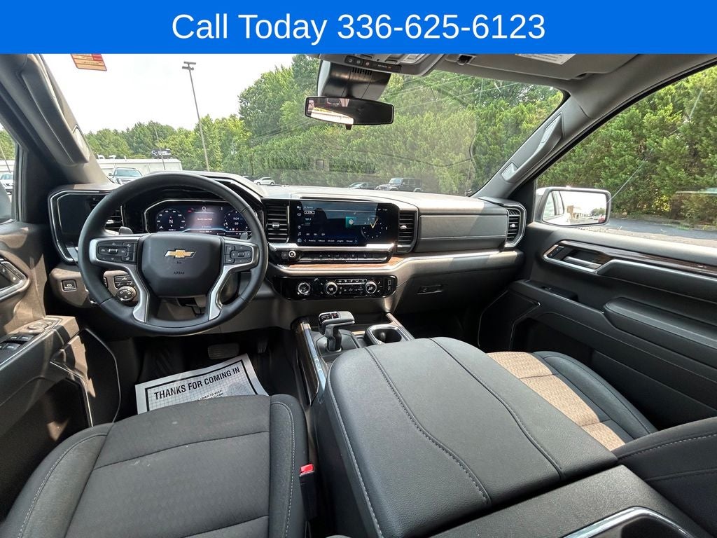 2024 Chevrolet Silverado 1500 LT LT1