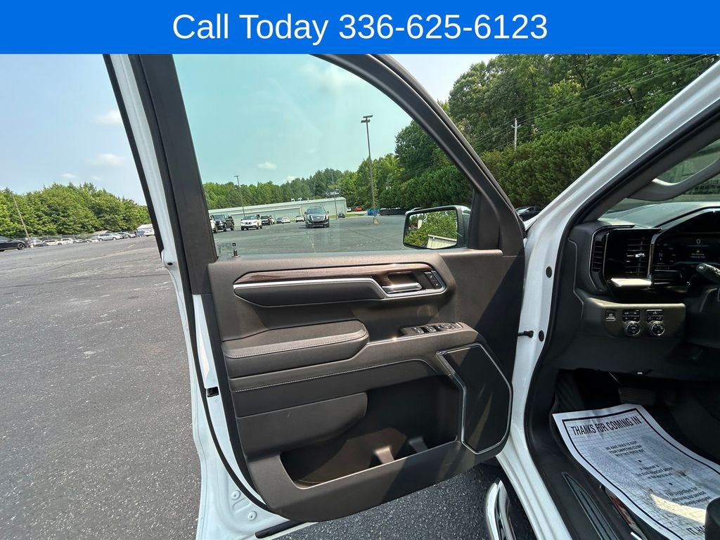 2024 Chevrolet Silverado 1500 LT LT1