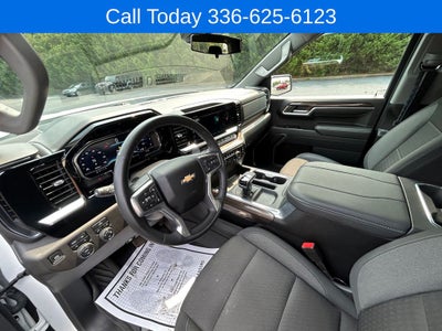 2024 Chevrolet Silverado 1500 LT LT1