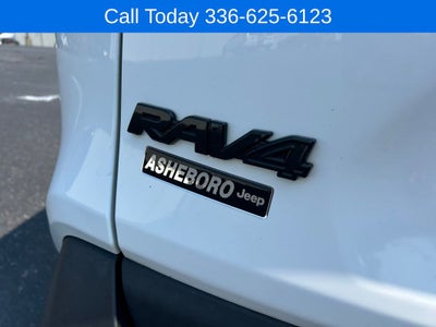 2023 Toyota RAV4 LE