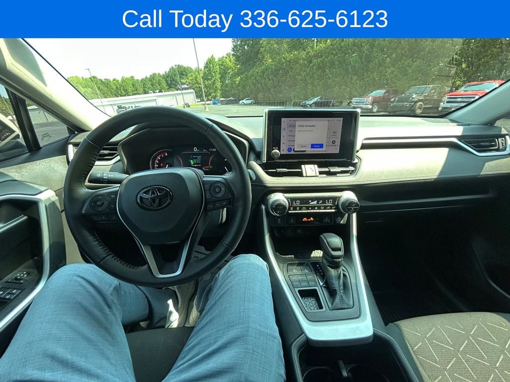 2023 Toyota RAV4 LE