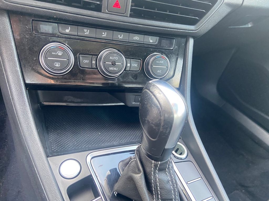 2021 Volkswagen Jetta Base