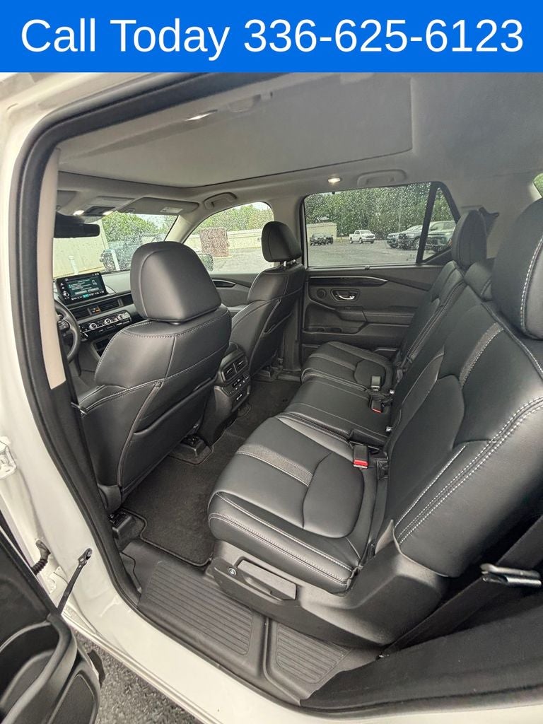 2023 Honda Pilot Touring