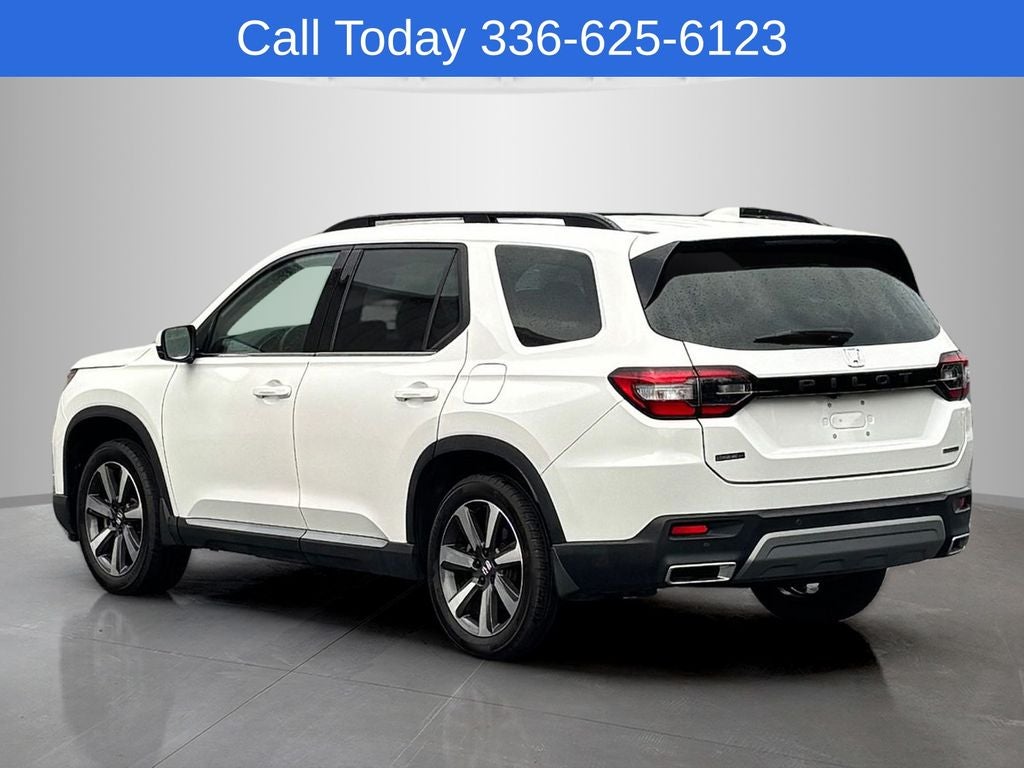 2023 Honda Pilot Touring