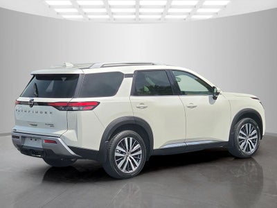 2022 Nissan Pathfinder Platinum
