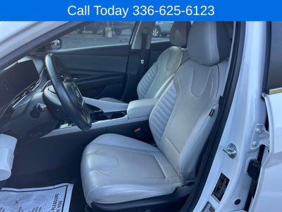 2022 Hyundai Elantra Limited