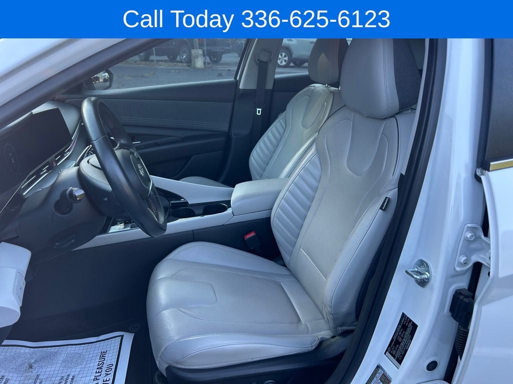 2022 Hyundai Elantra Limited