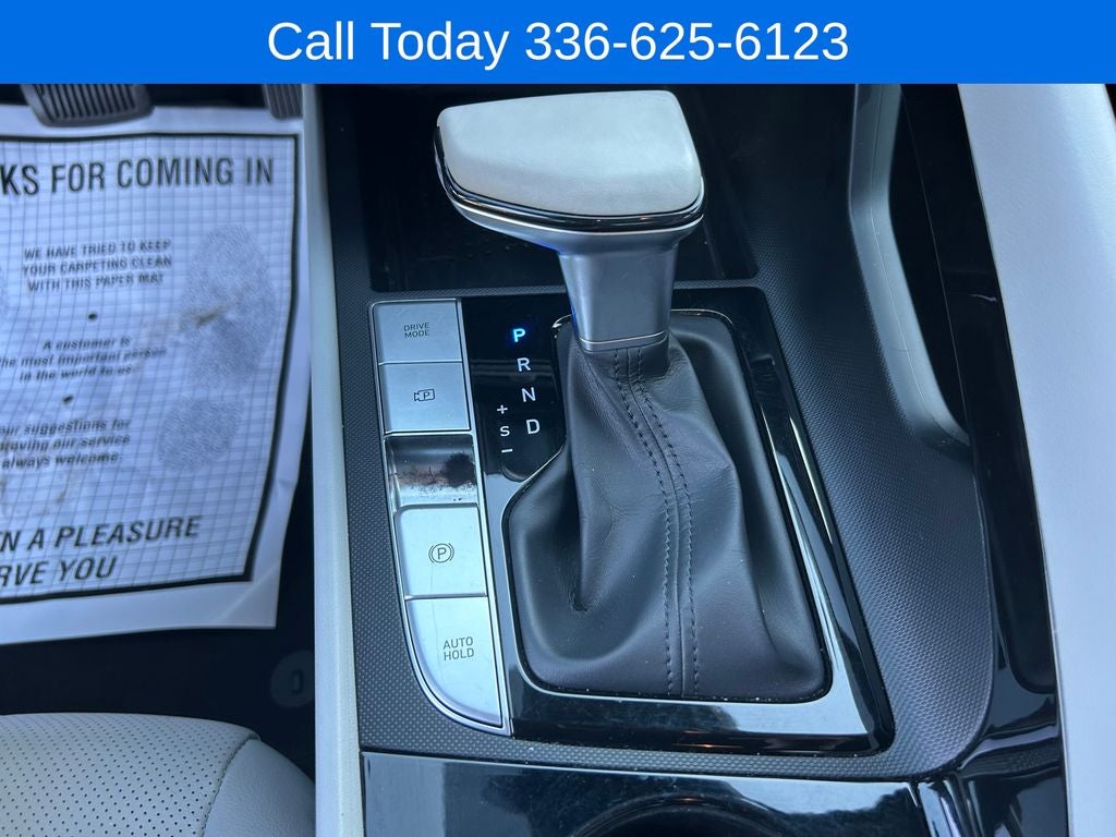 2022 Hyundai Elantra Limited