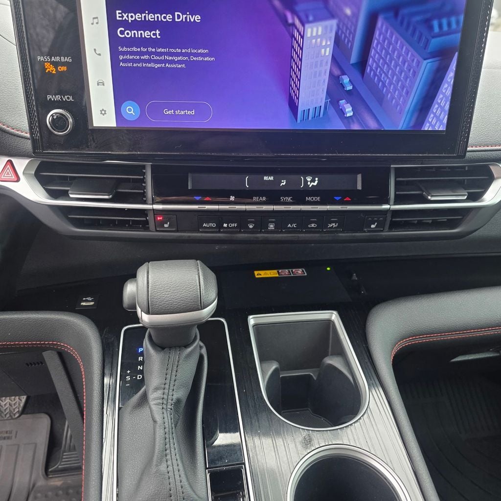 2025 Toyota Sienna XSE 7 Passenger