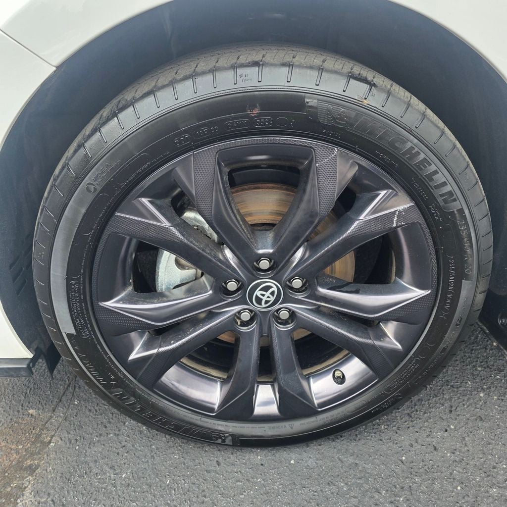 2025 Toyota Sienna XSE 7 Passenger