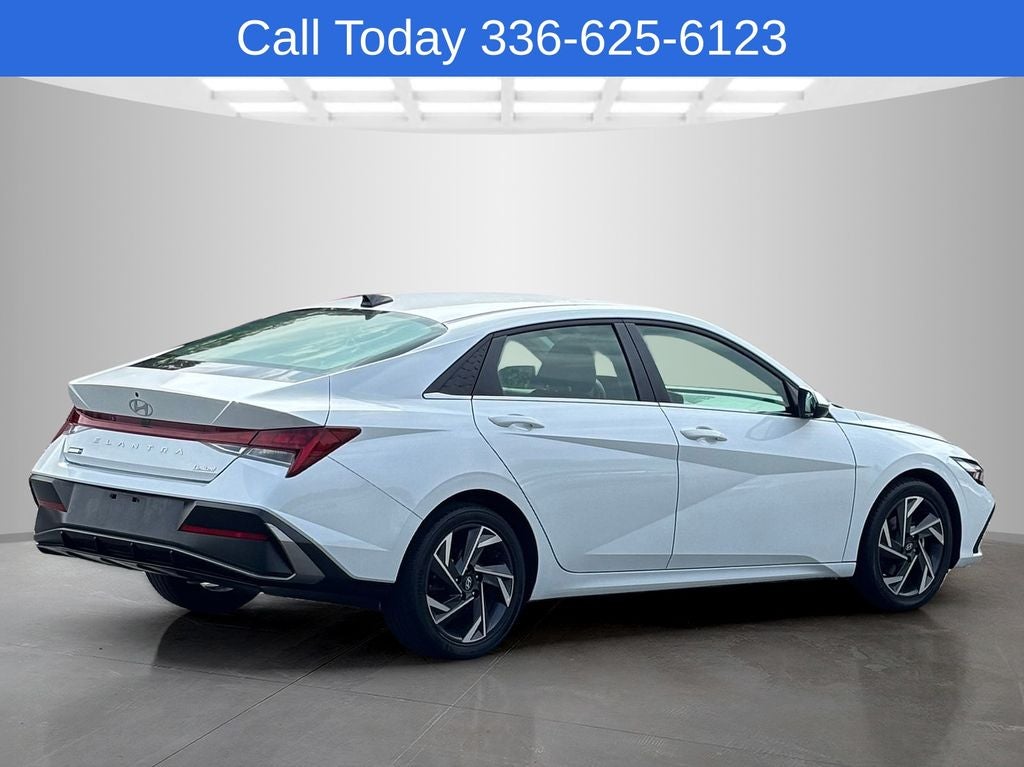 2025 Hyundai Elantra Limited