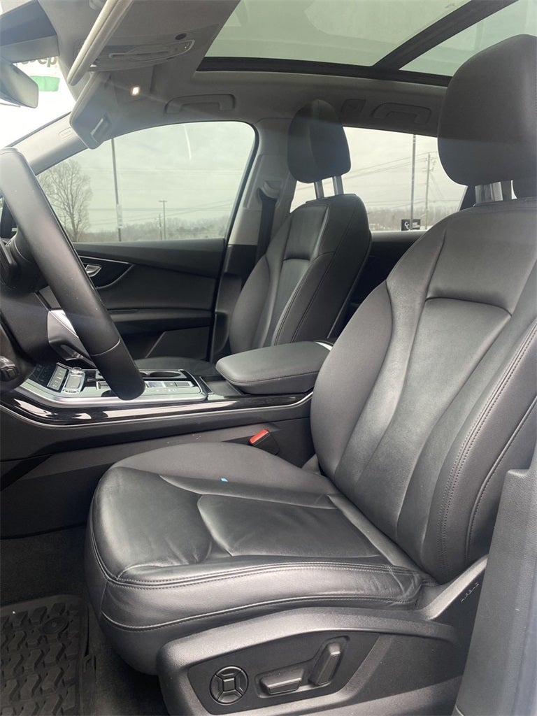 2022 Audi Q7 55 Premium quattro