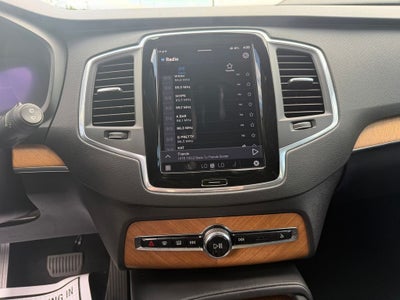 2023 Volvo XC90 Recharge Plug-In Hybrid T8 Core Bright Theme